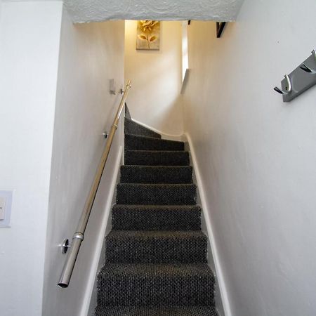 Allen Wednesbury Accommodation 외부 사진